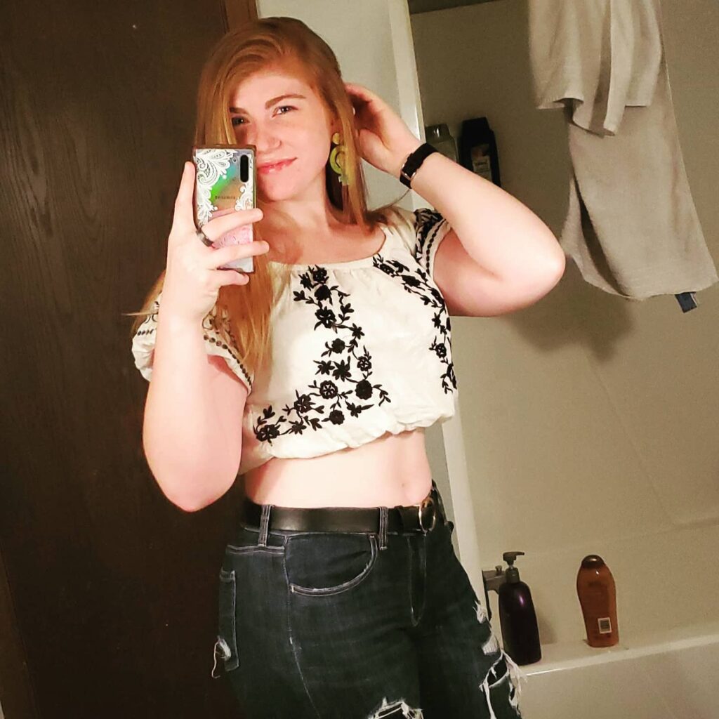 Hailey Holiday Bio Age, Career, Net Worth, Height, Education, Boyfriend & More