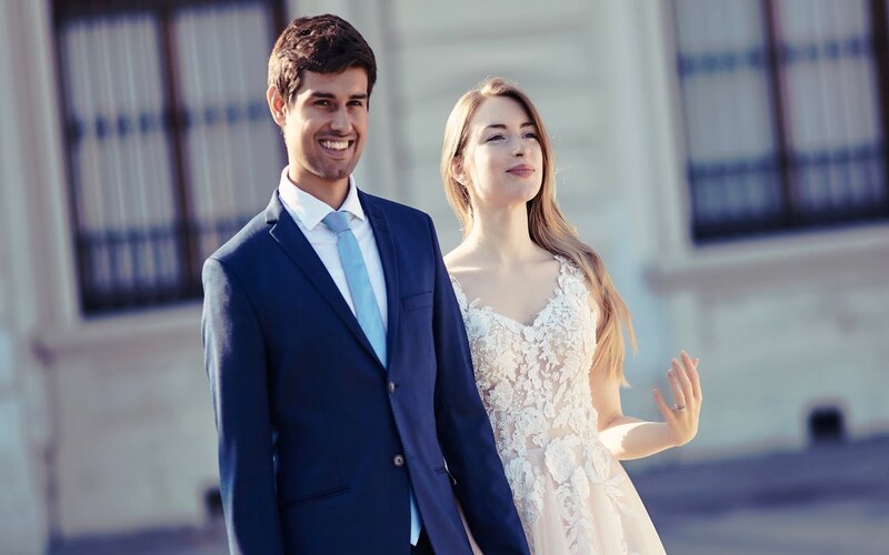Dhruv Rathee Wife